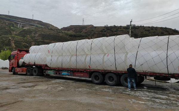 甘州PE吨桶交付中